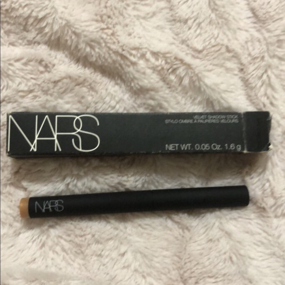 NARS - Picture 3 of 3